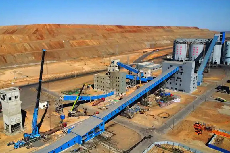 Mining & Quarrying.jpg